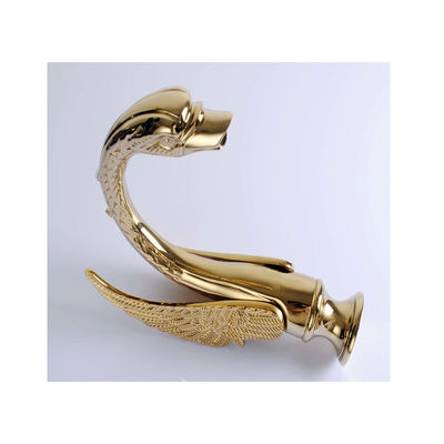 Simple Design High Output Brass Zinc Alloy Faucet Water Tap PVD Coating Machine For Golden Rose Gold Black Color